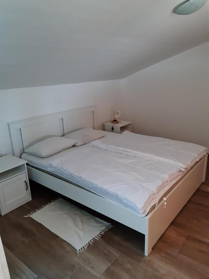 Apartment Finderli Buzet Exterior photo