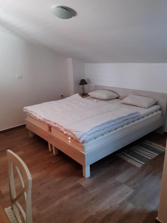 Apartment Finderli Buzet Exterior photo